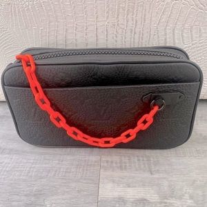 Louis Vuitton Taurillon Monogram Uniformes Soft Pochette Volga Belt Bag Black